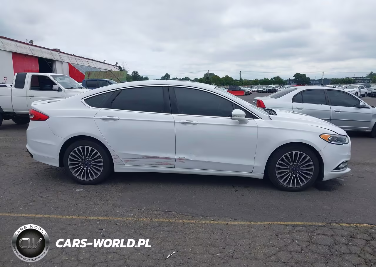 2018 Ford Fusion Titanium VIN:3FA6P0D96JR225903 - 13