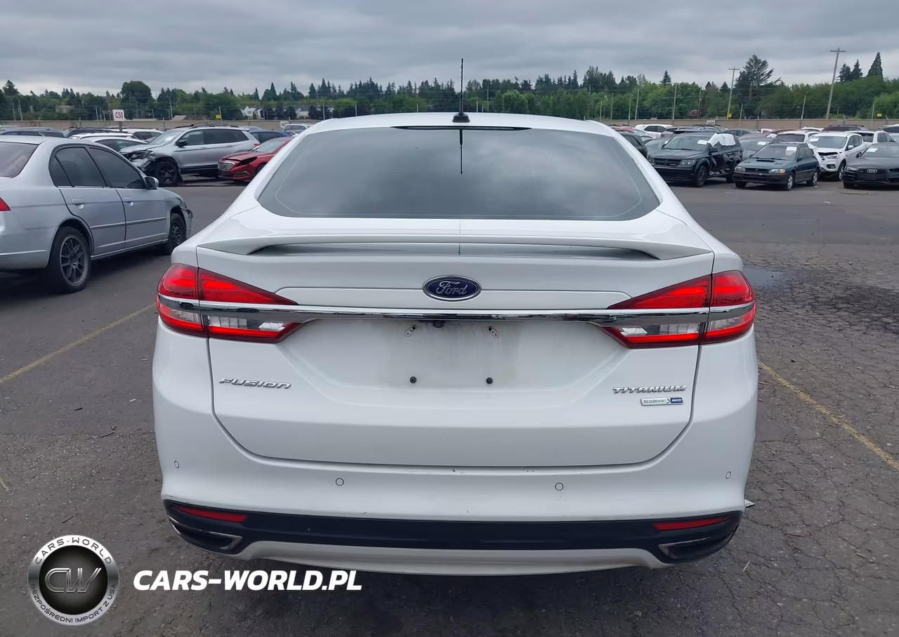2018 Ford Fusion Titanium VIN:3FA6P0D96JR225903 - 16