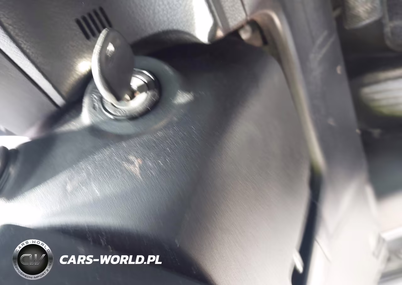 2016 Toyota Corolla L VIN:5YFBURHE8GP523963 - 11