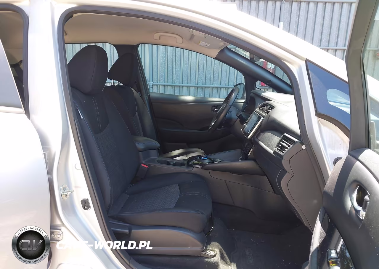 2022 Nissan Leaf Sv Plus 62 Kwh VIN:1N4BZ1CV0NC563525 - 5