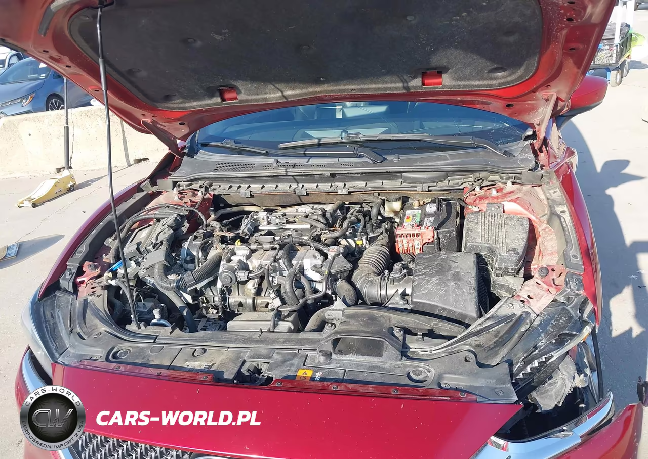 2018 Mazda Mazda6 Signature VIN:JM1GL1XY0J1306523 - 10