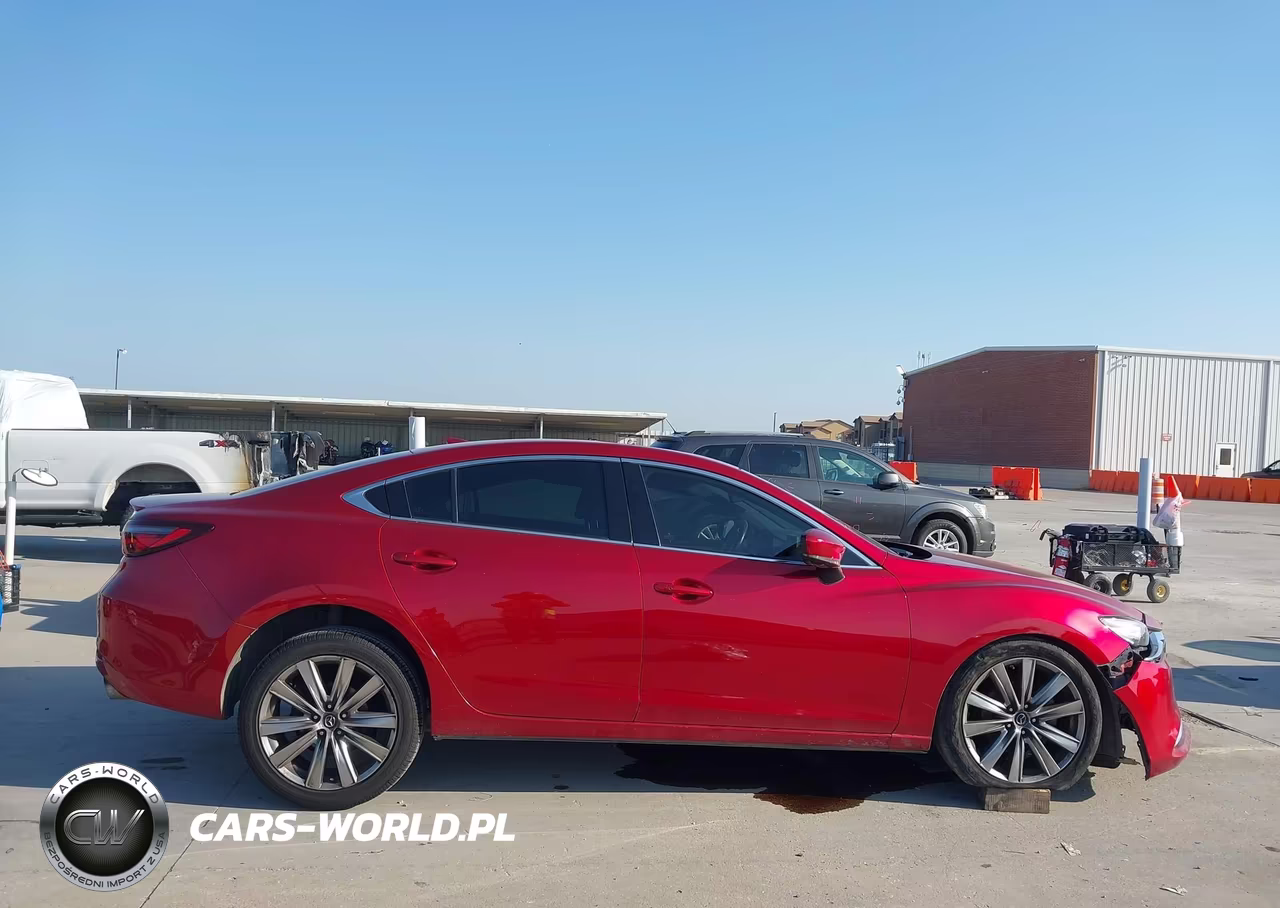 2018 Mazda Mazda6 Signature VIN:JM1GL1XY0J1306523 - 13