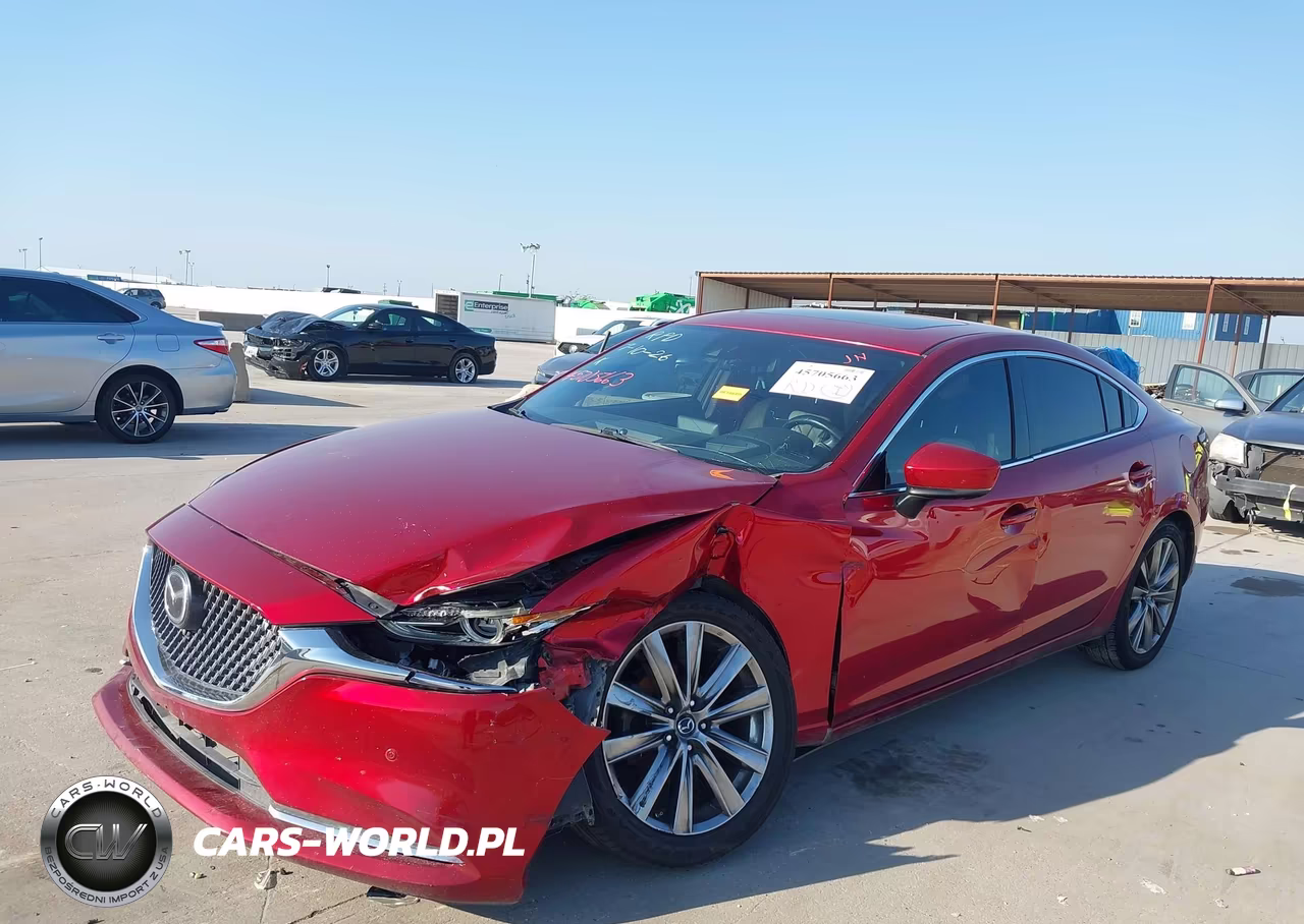 2018 Mazda Mazda6 Signature VIN:JM1GL1XY0J1306523 - 2