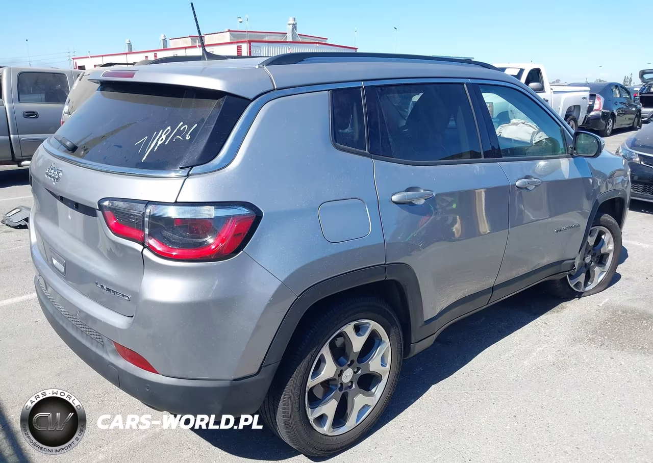 2018 Jeep Compass Limited Fwd VIN:3C4NJCCB3JT406053 - 4