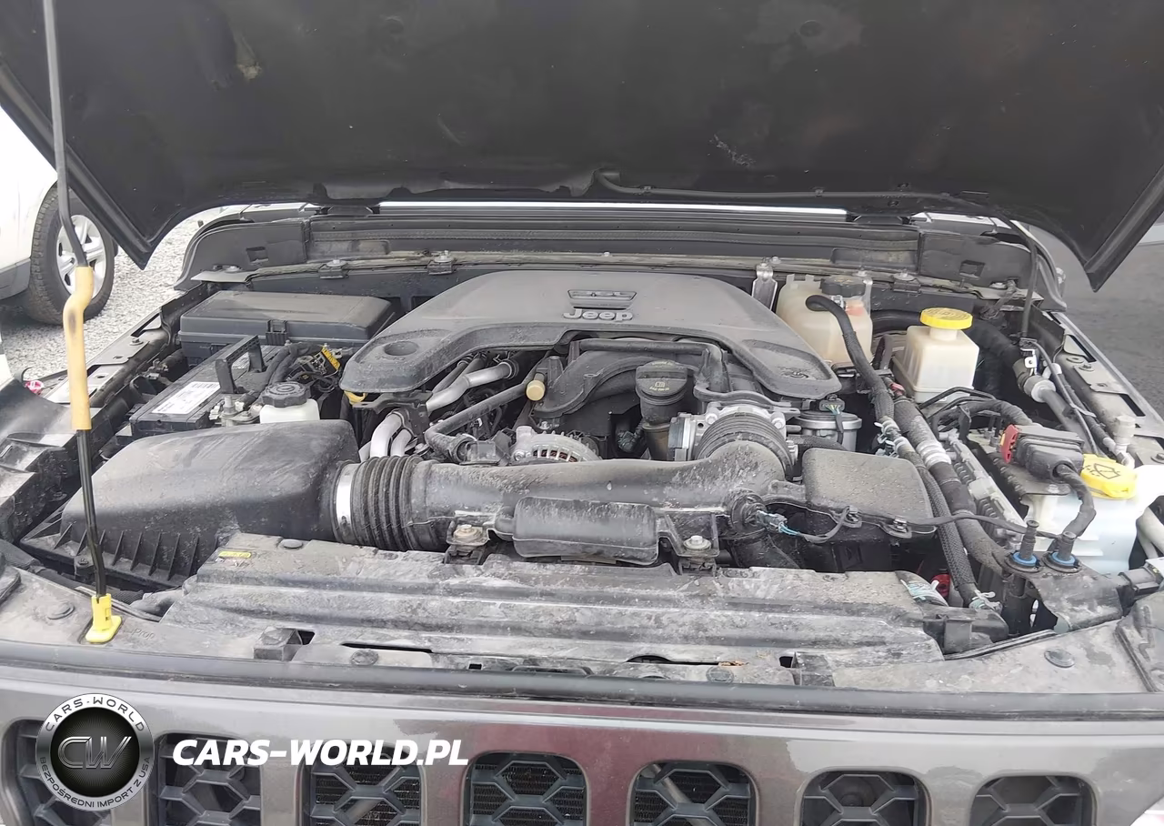 2020 Jeep Gladiator Sport S 4X4 VIN:1C6HJTAG3LL210986 - 10