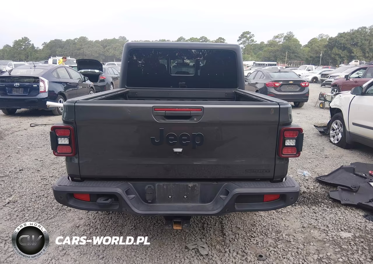 2020 Jeep Gladiator Sport S 4X4 VIN:1C6HJTAG3LL210986 - 17