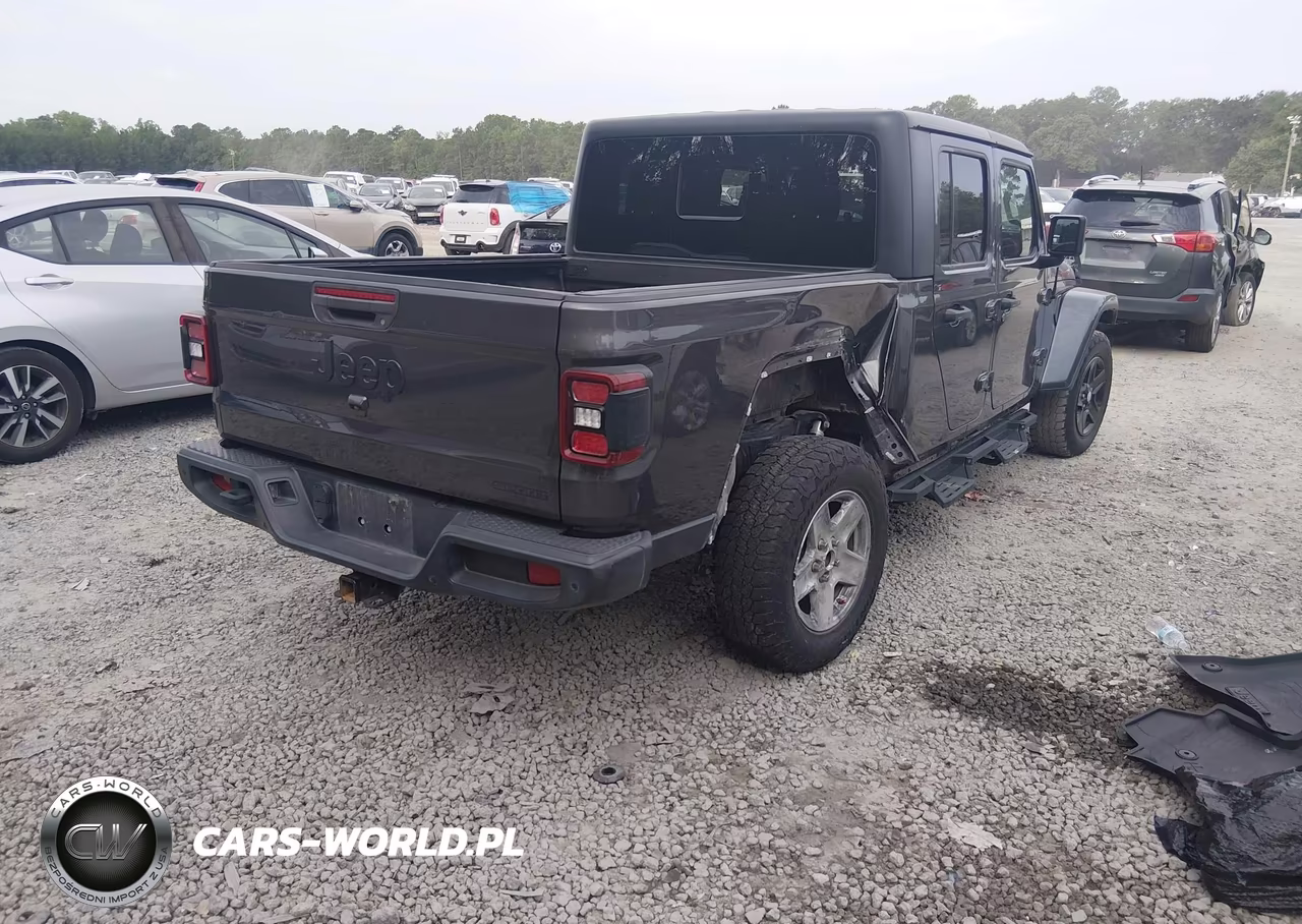 2020 Jeep Gladiator Sport S 4X4 VIN:1C6HJTAG3LL210986 - 4