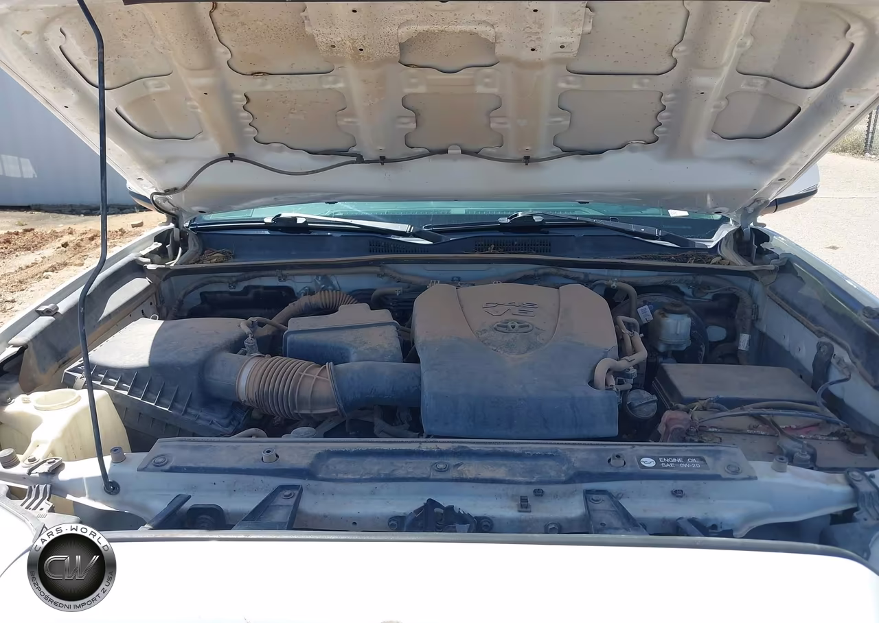 2018 Toyota Tacoma Trd Sport VIN:5TFAZ5CN5JX062128 - 10