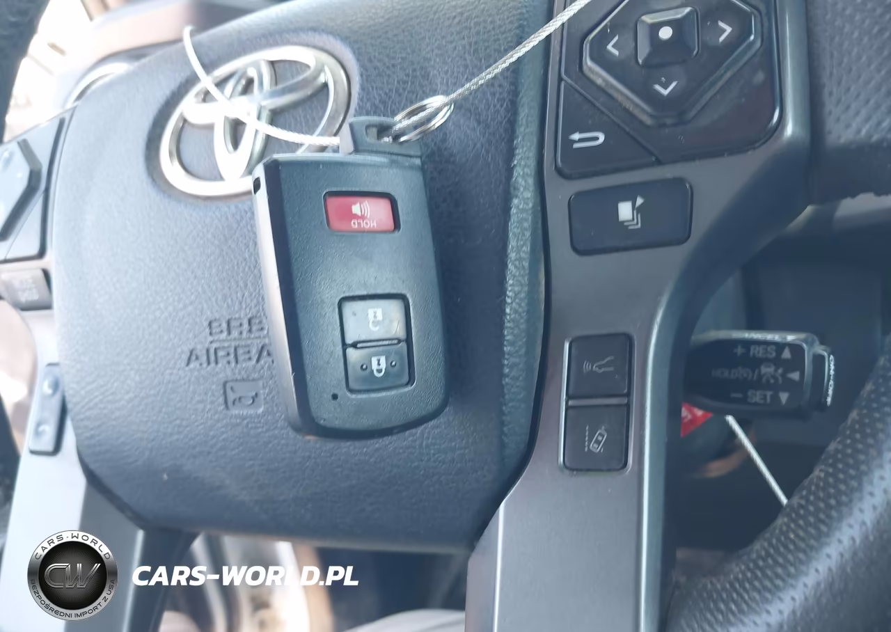 2018 Toyota Tacoma Trd Sport VIN:5TFAZ5CN5JX062128 - 11