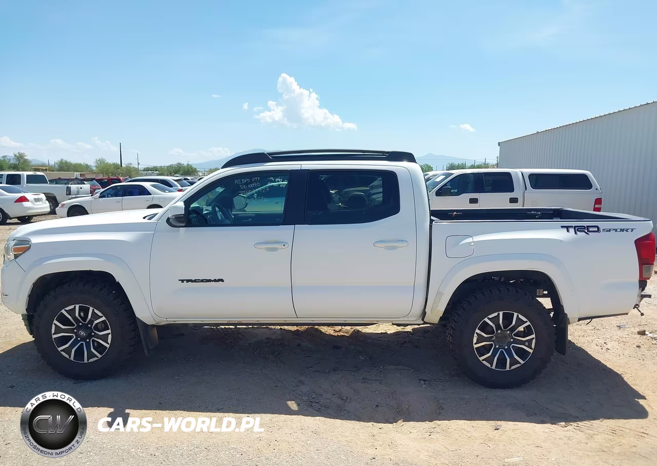2018 Toyota Tacoma Trd Sport VIN:5TFAZ5CN5JX062128 - 14