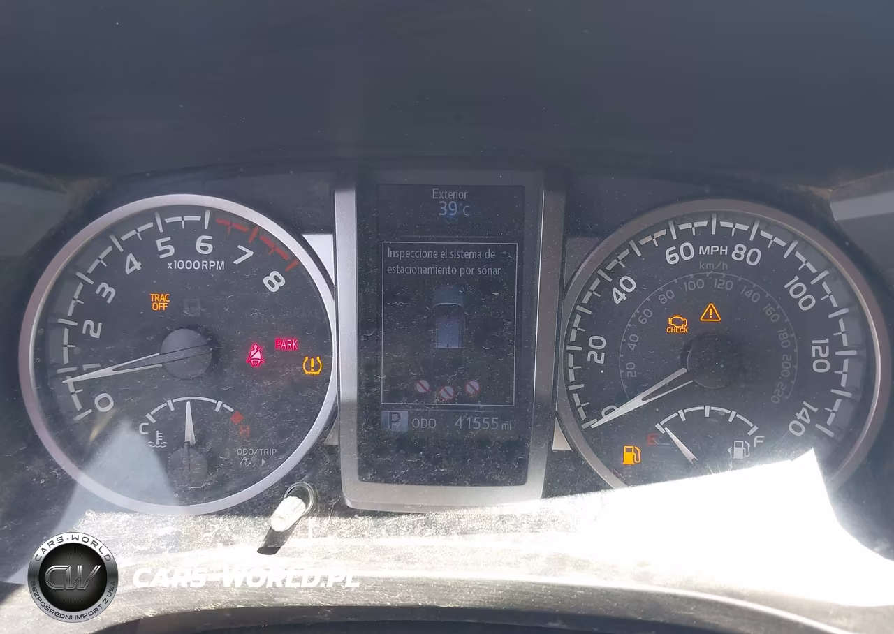 2018 Toyota Tacoma Trd Sport VIN:5TFAZ5CN5JX062128 - 7