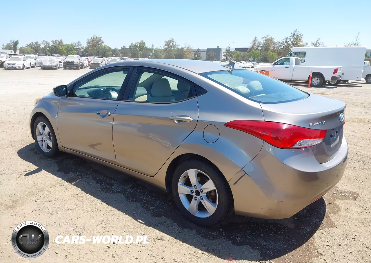 2011 Hyundai Elantra Gls VIN:5NPDH4AE1BH001272 - 3
