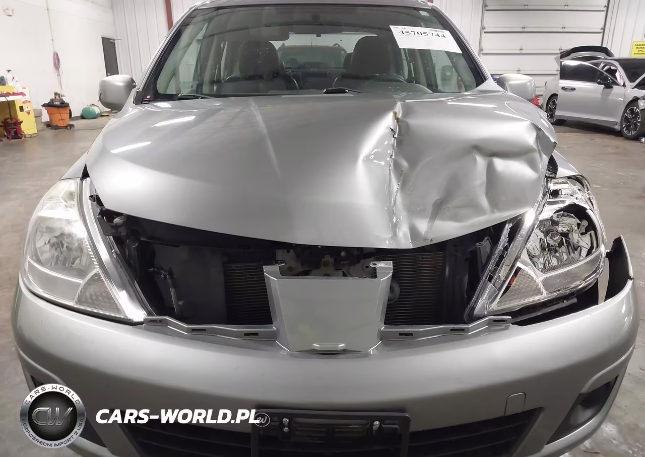 2011 Nissan Versa 1.8S VIN:3N1BC1AP4BL423318 - 6