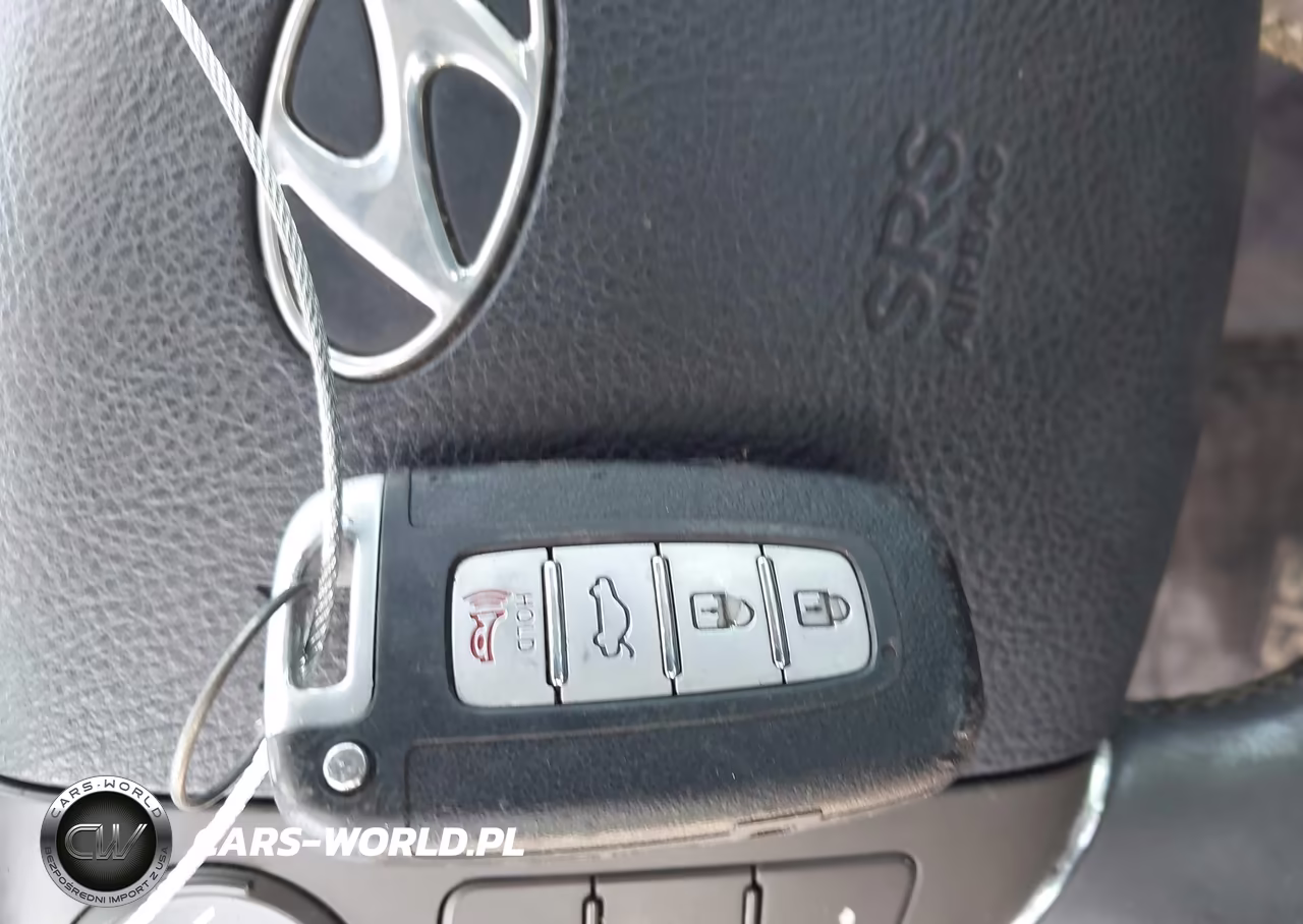 2009 Hyundai Genesis 4.6 VIN:KMHGC46F49U062611 - 11