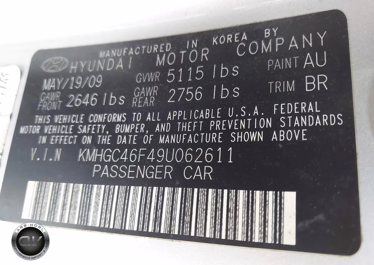 2009 Hyundai Genesis 4.6 VIN:KMHGC46F49U062611 - 9