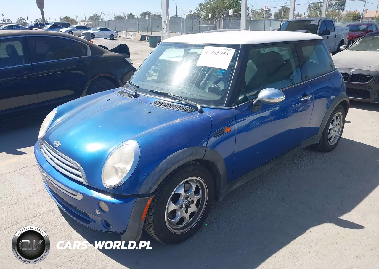2005 Mini Cooper VIN:WMWRC33525TJ73271 - 2