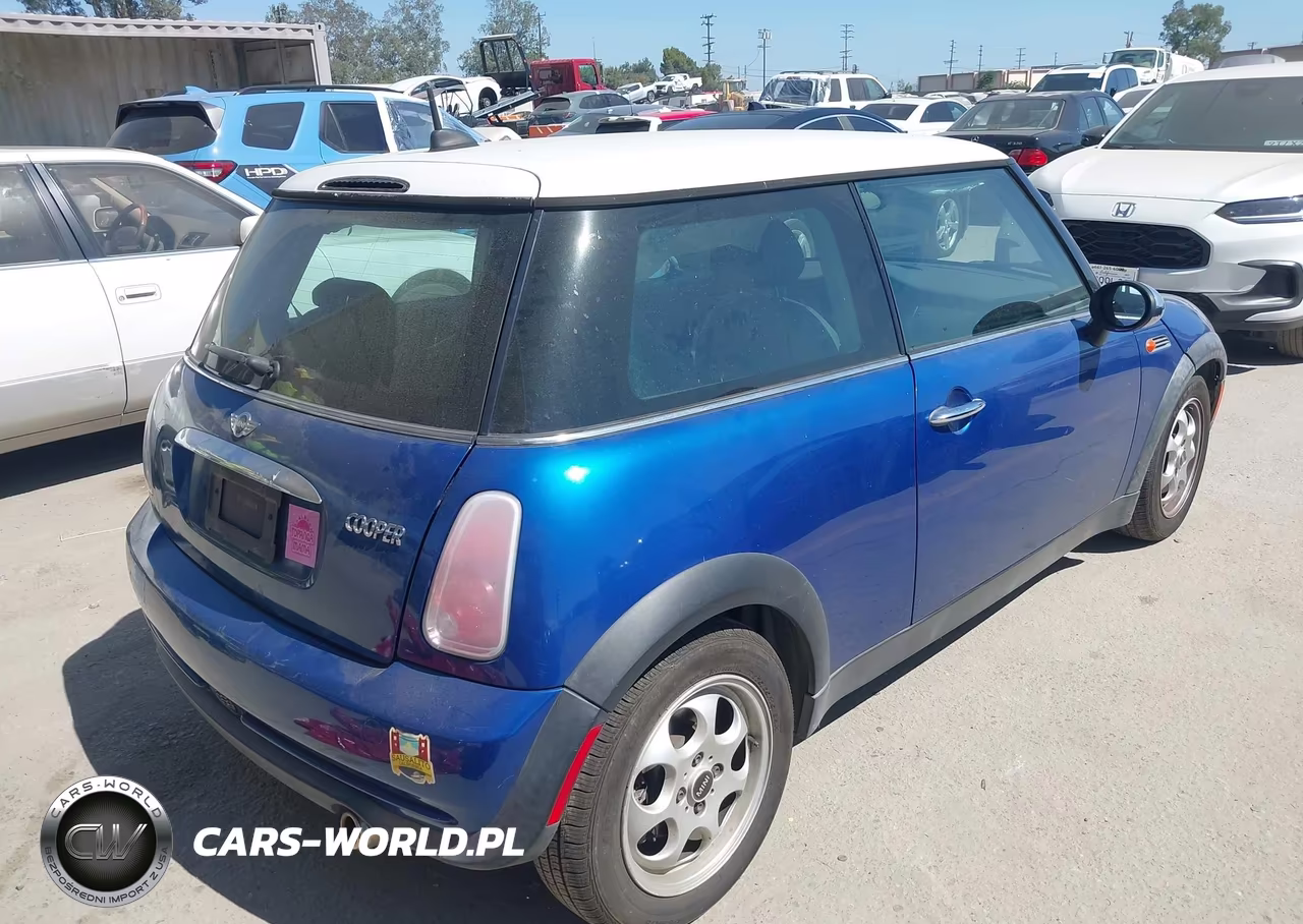 2005 Mini Cooper VIN:WMWRC33525TJ73271 - 4
