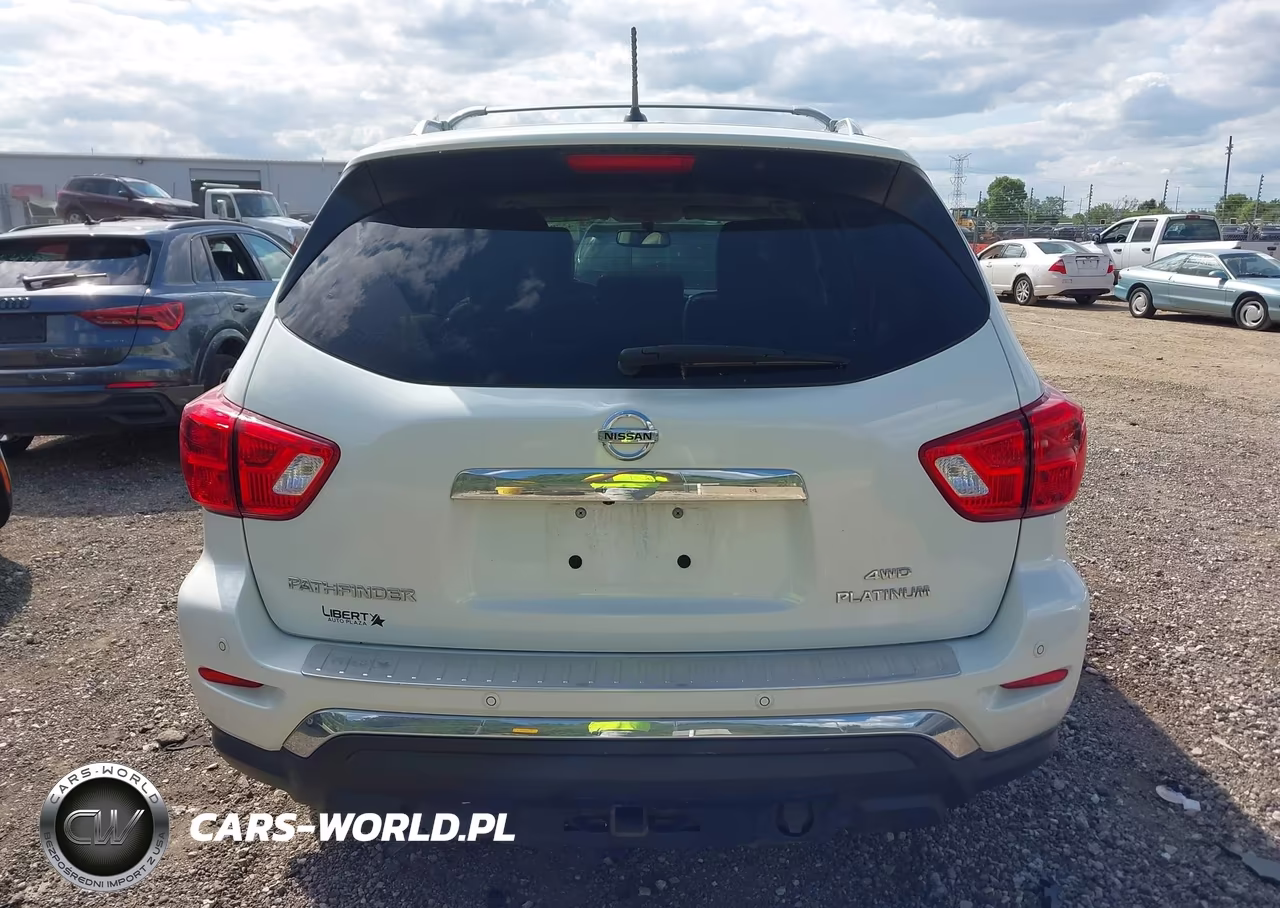 2017 Nissan Pathfinder Platinum VIN:5N1DR2MM4HC632733 - 16