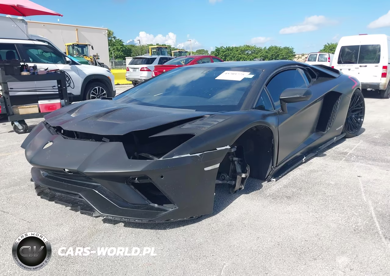 2018 Lamborghini Aventador S VIN:ZHWUG4ZD5JLA06879 - 2