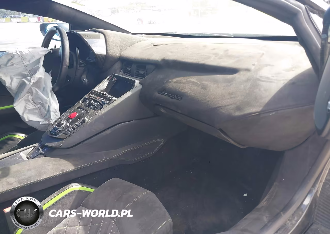 2018 Lamborghini Aventador S VIN:ZHWUG4ZD5JLA06879 - 5