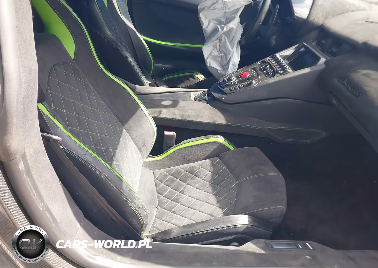 2018 Lamborghini Aventador S VIN:ZHWUG4ZD5JLA06879 - 8