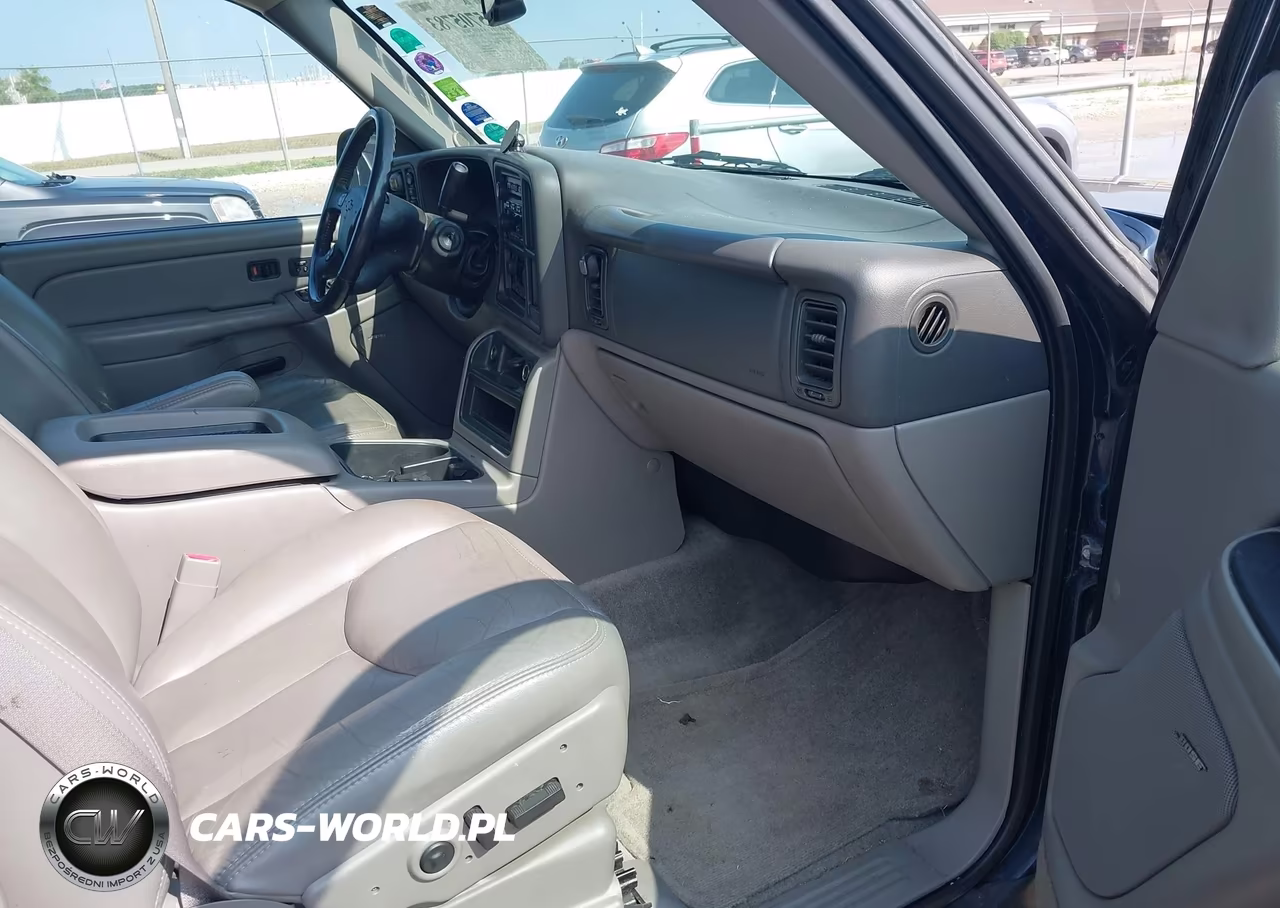 2004 Chevrolet Suburban 1500 Lt VIN:1GNFK16ZX4J292182 - 5