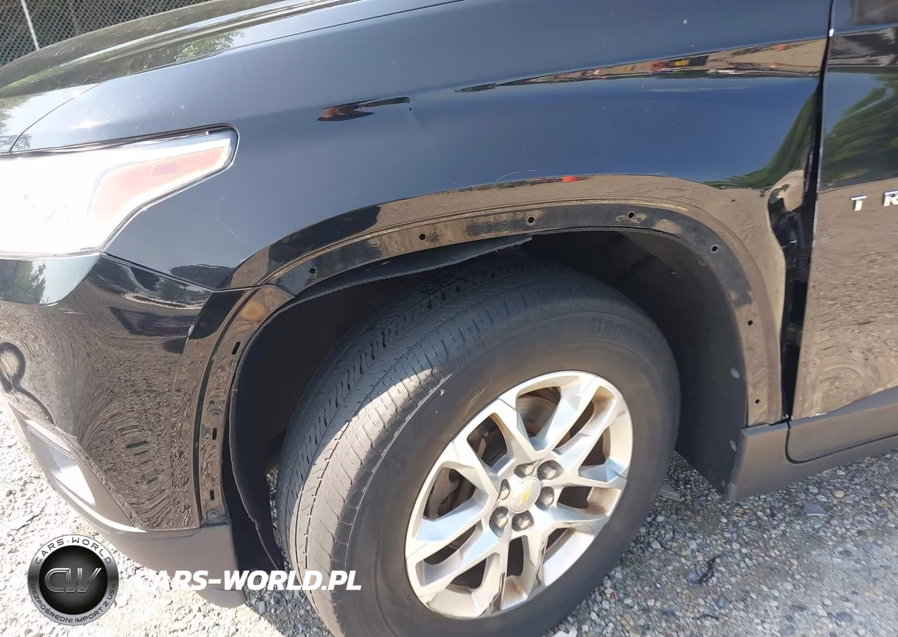 2018 Chevrolet Traverse Ls VIN:1GNERFKW7JJ117559 - 20