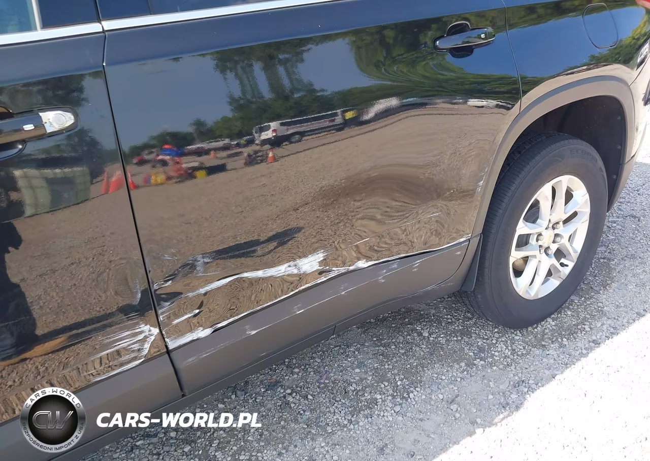 2018 Chevrolet Traverse Ls VIN:1GNERFKW7JJ117559 - 21