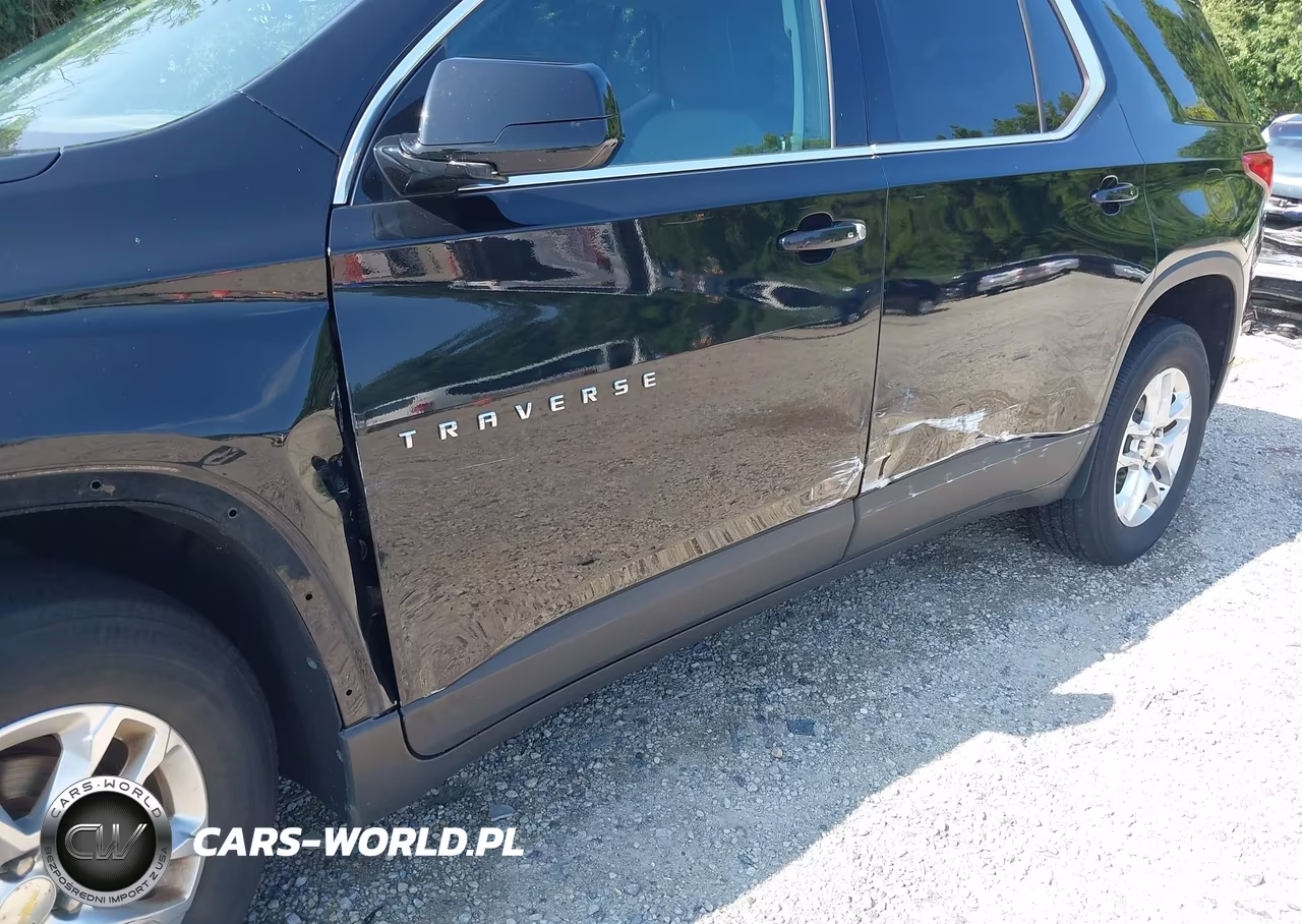 2018 Chevrolet Traverse Ls VIN:1GNERFKW7JJ117559 - 6
