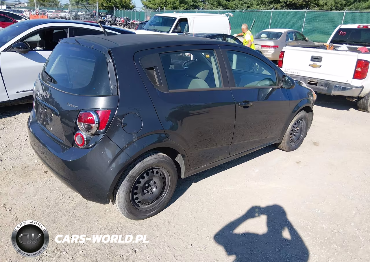 2014 Chevrolet Sonic Ls Auto VIN:1G1JA6SH9E4146252 - 4