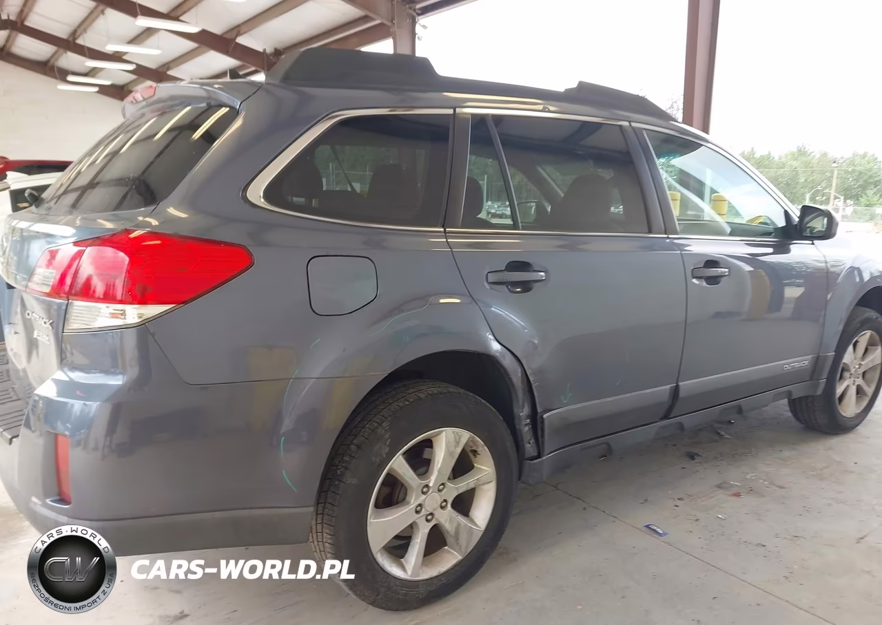 2014 Subaru Outback 2.5I Premium VIN:4S4BRBCC0E3252929 - 6