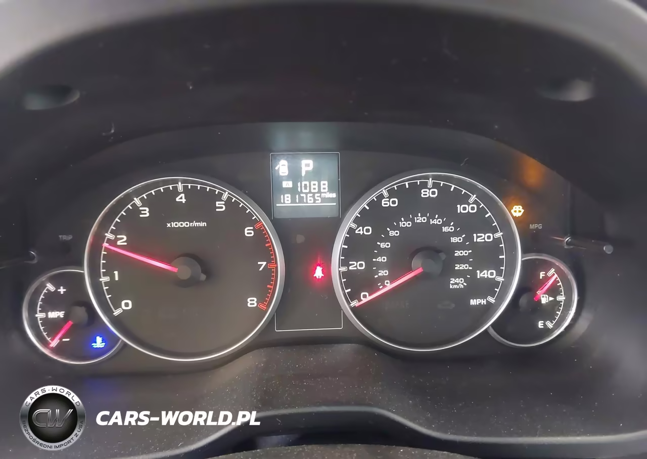 2014 Subaru Outback 2.5I Premium VIN:4S4BRBCC0E3252929 - 7