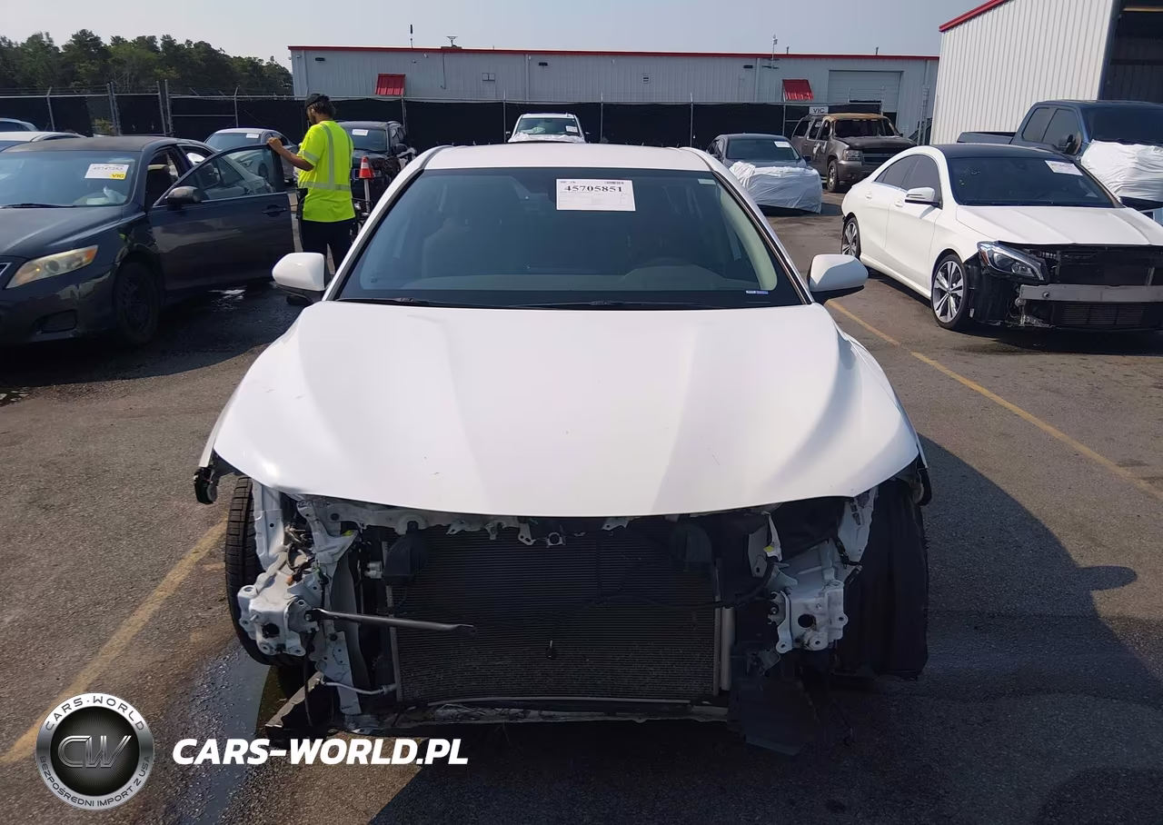 2024 Toyota Camry Le VIN:4T1C11AK5RU193439 - 13
