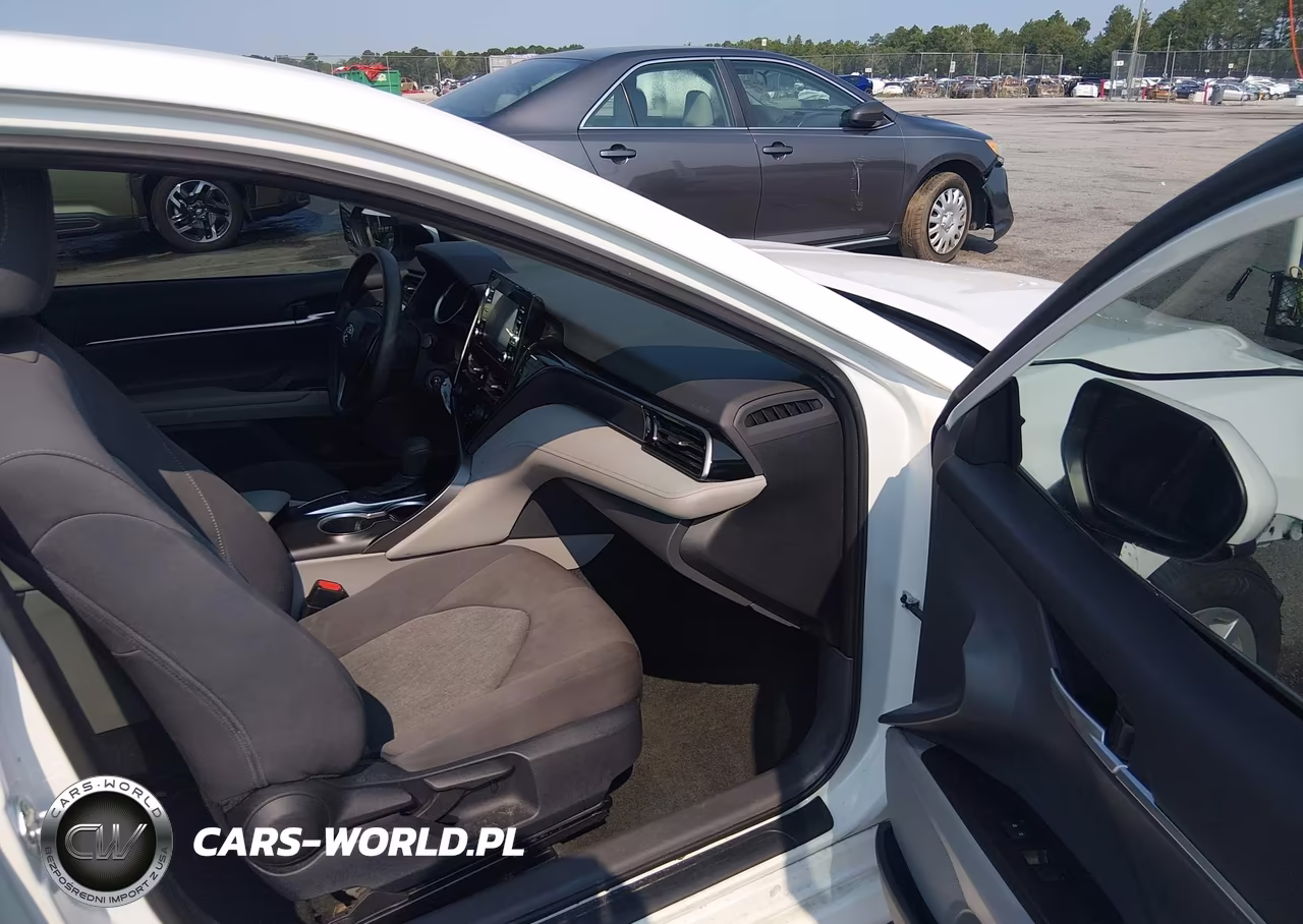2024 Toyota Camry Le VIN:4T1C11AK5RU193439 - 5