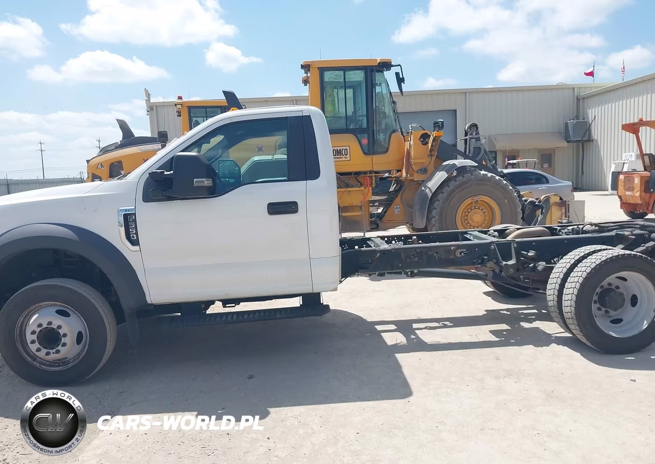 2017 Ford F-550 Chassis Xl VIN:1FDUF5GY7HED79761 - 14