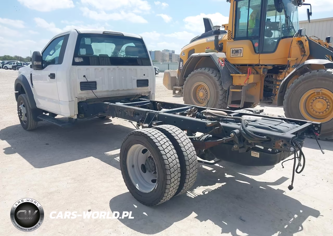 2017 Ford F-550 Chassis Xl VIN:1FDUF5GY7HED79761 - 3