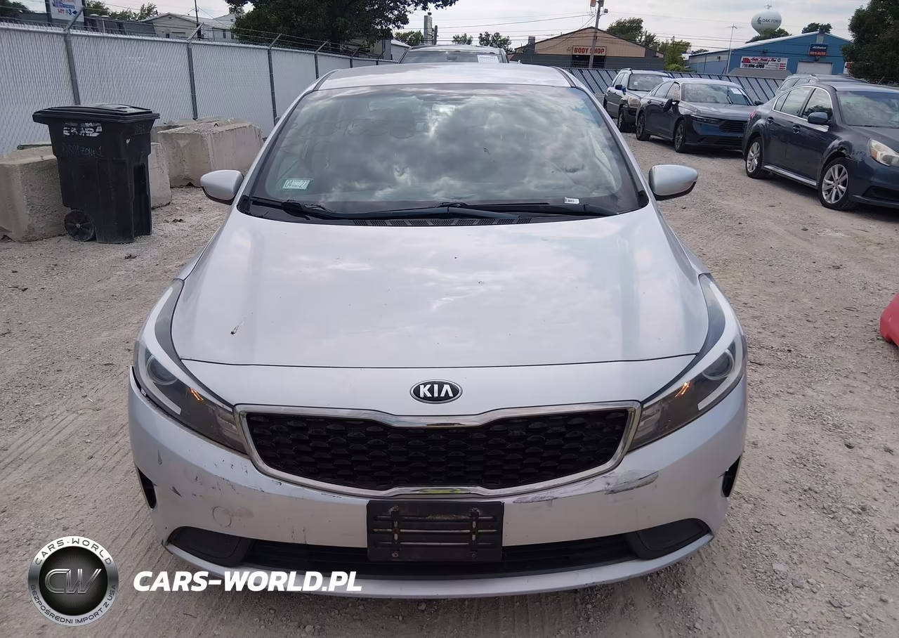 2018 Kia Forte Lx VIN:3KPFL4A79JE198008 - 12