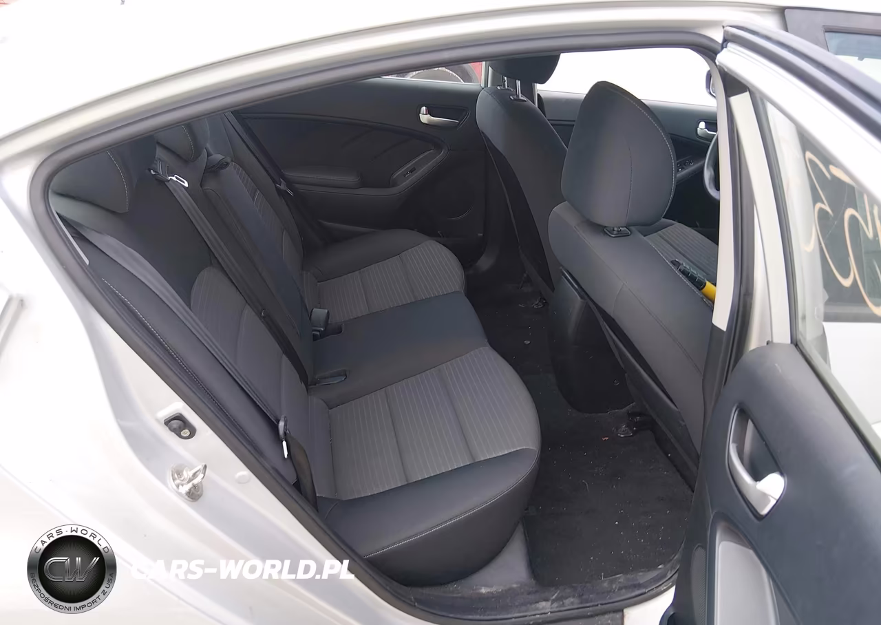 2018 Kia Forte Lx VIN:3KPFL4A79JE198008 - 8