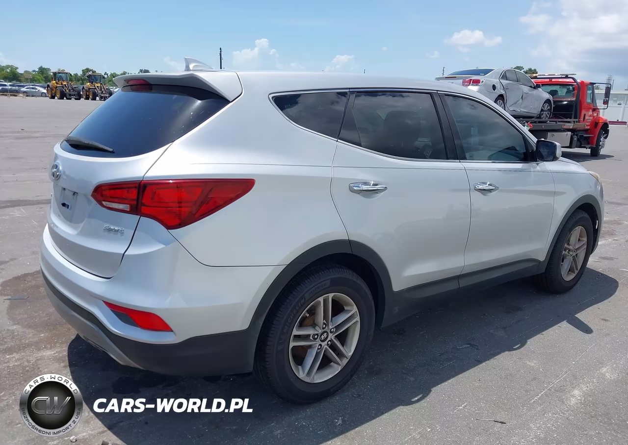 2017 Hyundai Santa Fe Sport 2.4L VIN:5XYZT3LB8HG385035 - 4
