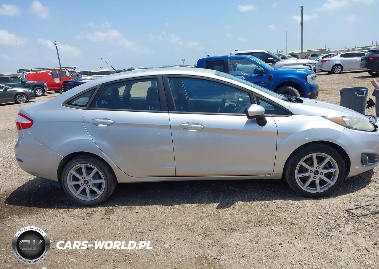 2018 Ford Fiesta Se VIN:3FADP4BJ2JM134605 - 13