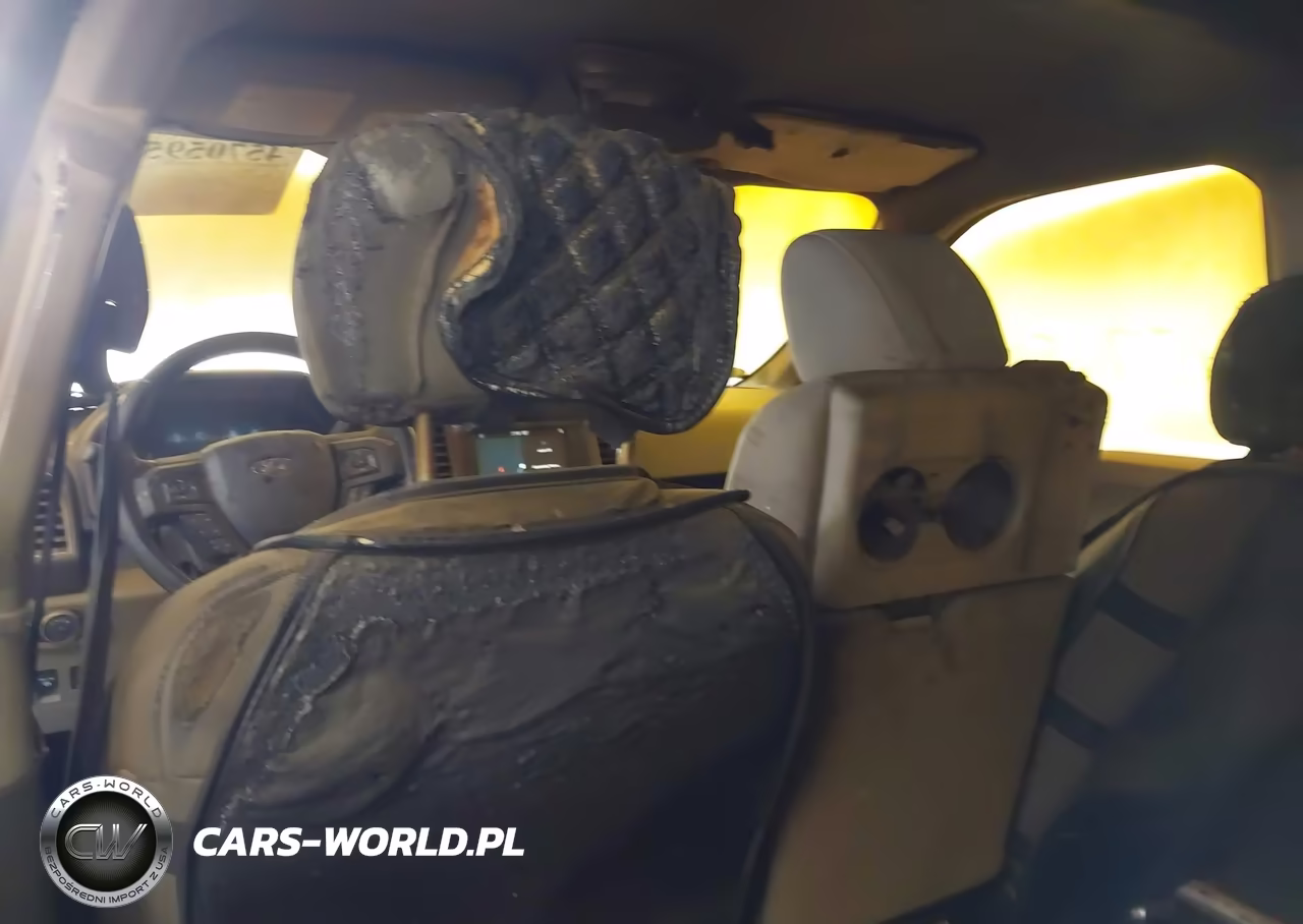 2018 Ford F-150 Xlt VIN:1FTEW1EP1JKD56110 - 12