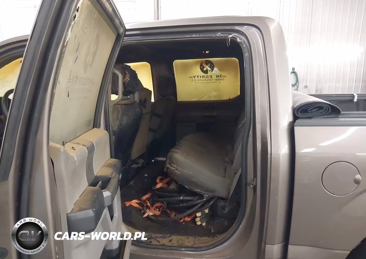 2018 Ford F-150 Xlt VIN:1FTEW1EP1JKD56110 - 8