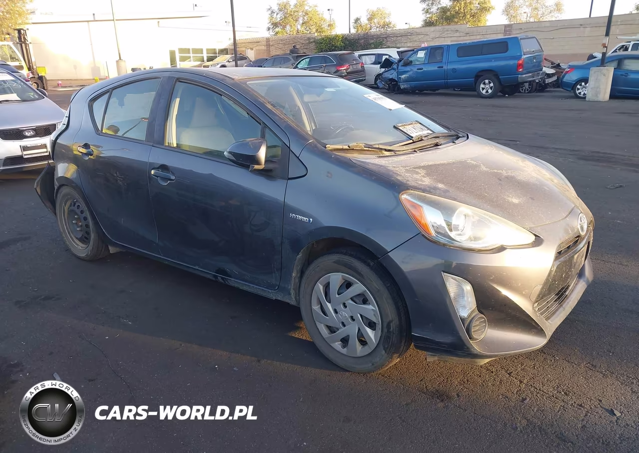 2015 Toyota Prius C Two