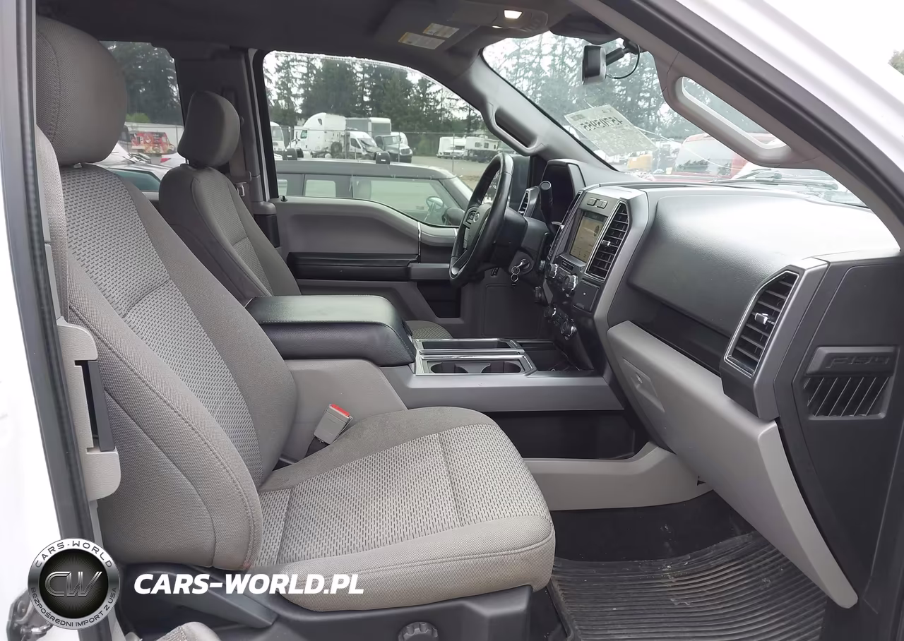 2019 Ford F-150 Xlt VIN:1FTFX1E53KKC23866 - 5