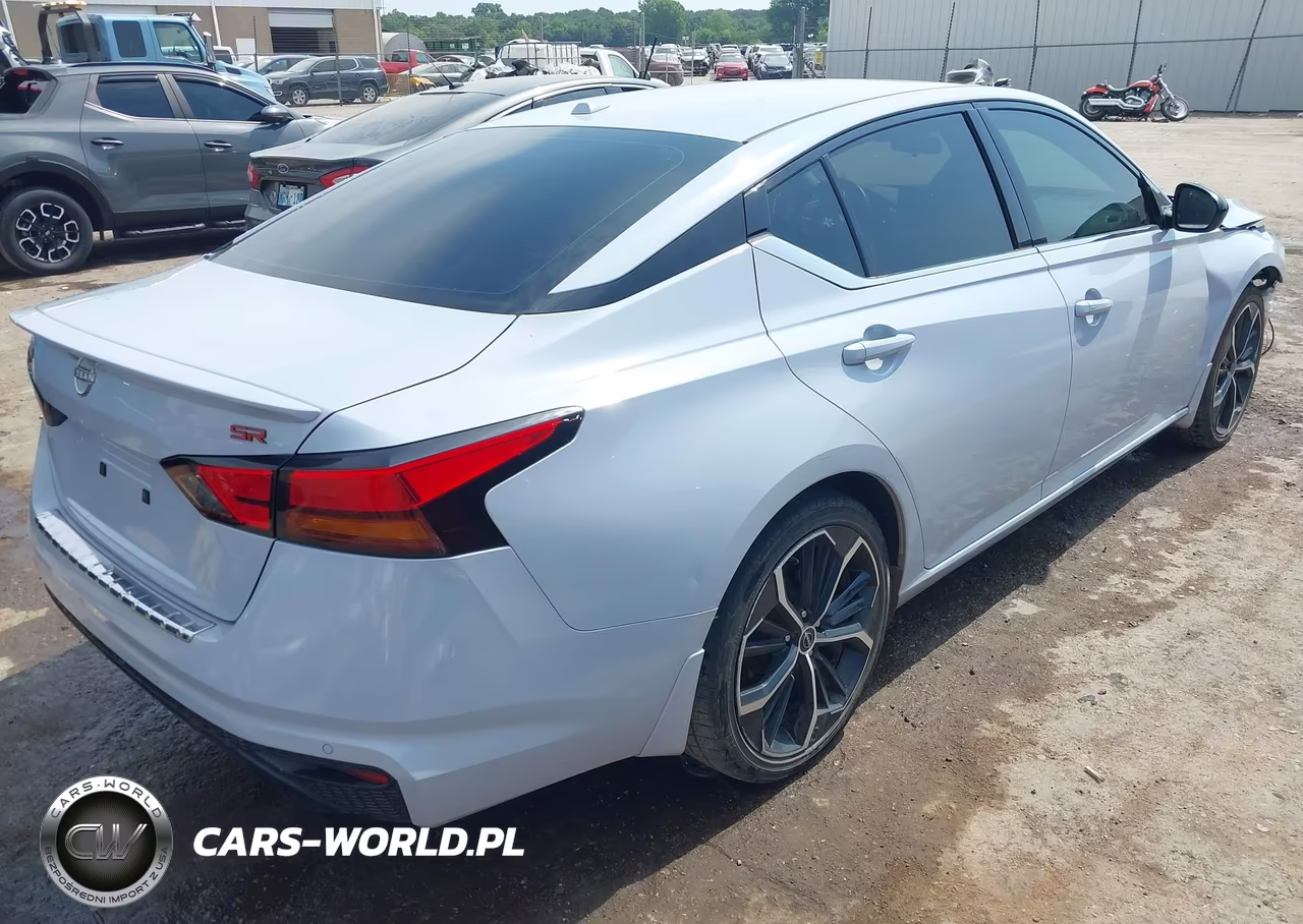 2023 Nissan Altima Sr Fwd VIN:1N4BL4CV2PN318493 - 4