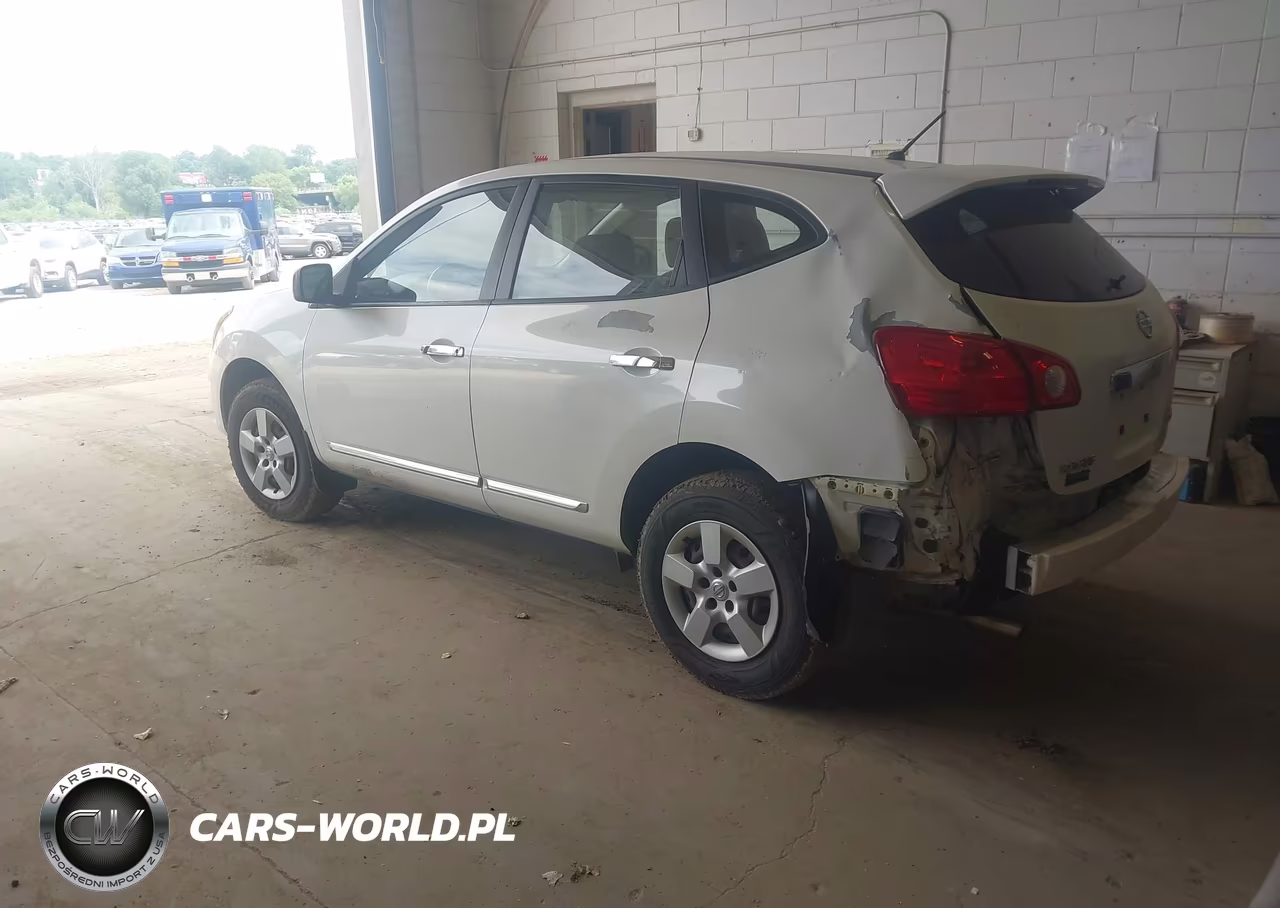 2015 Nissan Rogue Select S VIN:JN8AS5MV5FW751638 - 3