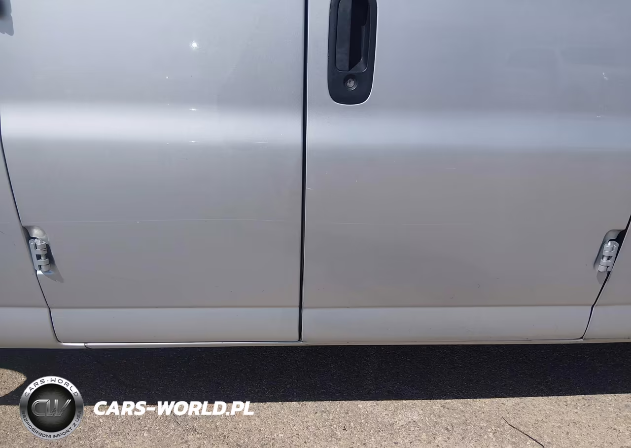 2019 Chevrolet Express 3500 Ls VIN:1GAZGNFG6K1282641 - 11