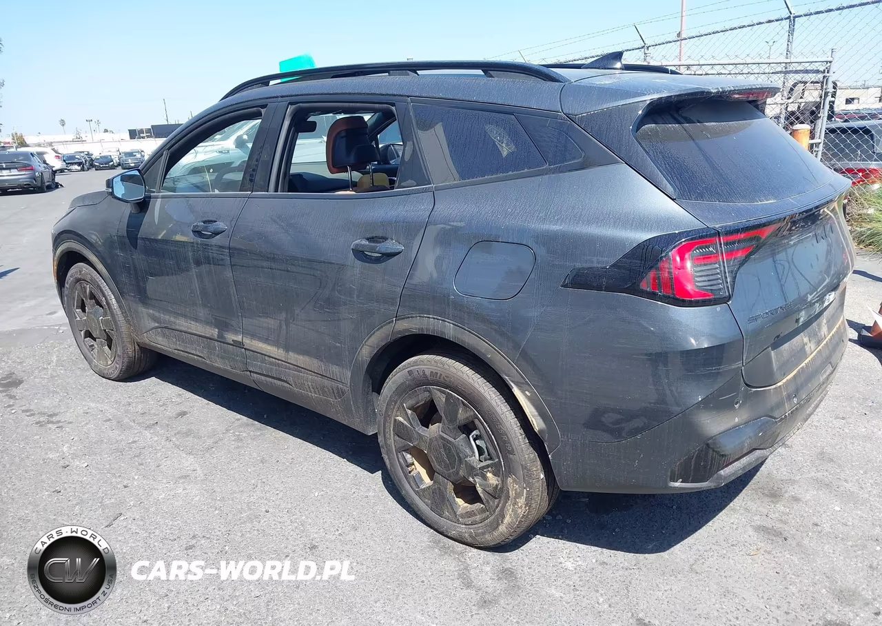 2026 Kia Sportage Plug-In Hybrid X-Line VIN:KNDPYDDH4T7304748 - 3