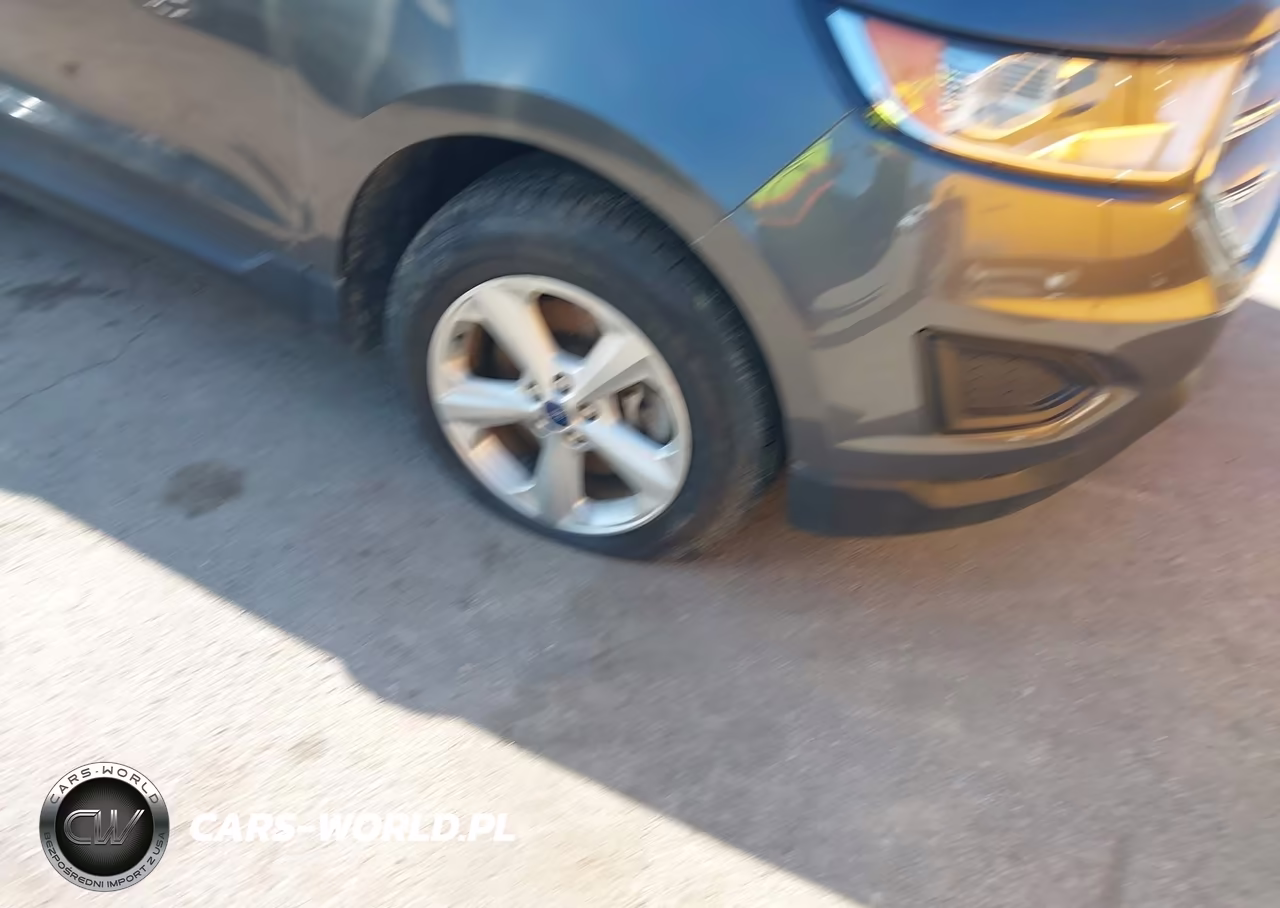 2016 Ford Edge Se VIN:2FMPK4G97GBC64499 - 13