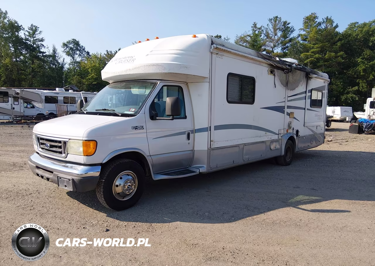 2005 Ford E-450 Cutaway Standard VIN:1FDXE45SX5HA92398 - 2